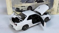 AUTOART - NISSAN SKYLINE GTR (R34) V-SPEC II