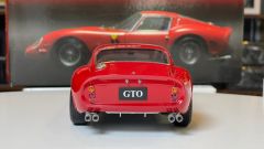 KYOSHO - FERRARI - 250 GTO 1962 - BLUE INTERIOR