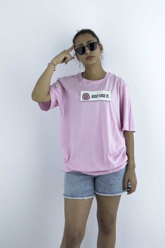 Kadın Pembe Oversize Mood T-shirt Cırt Cırtlı Değiştirilebilir Mood Sticker
