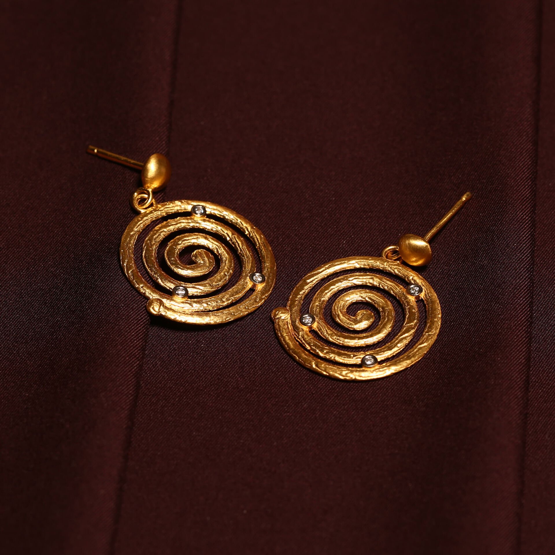 Spiral Figured Earrings