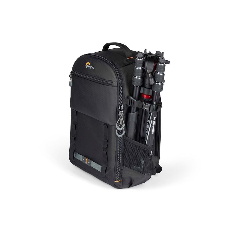 LOWEPRO ADVENTURA BP 300 III (BACK)