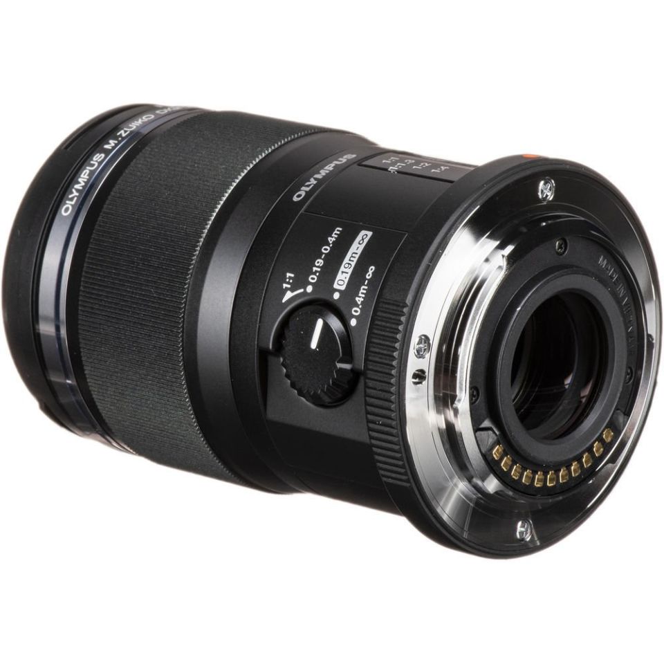 Olympus 60mm f/2.8 M.Zuiko Dijital ED Makro Lens