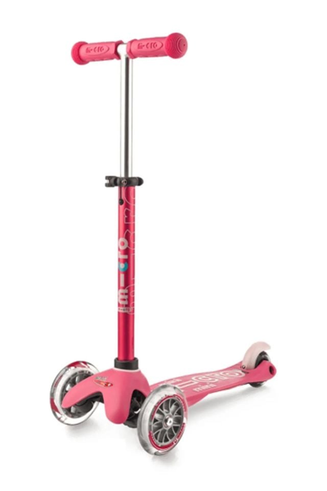 Micro Mini Deluxe Scooter - Pink