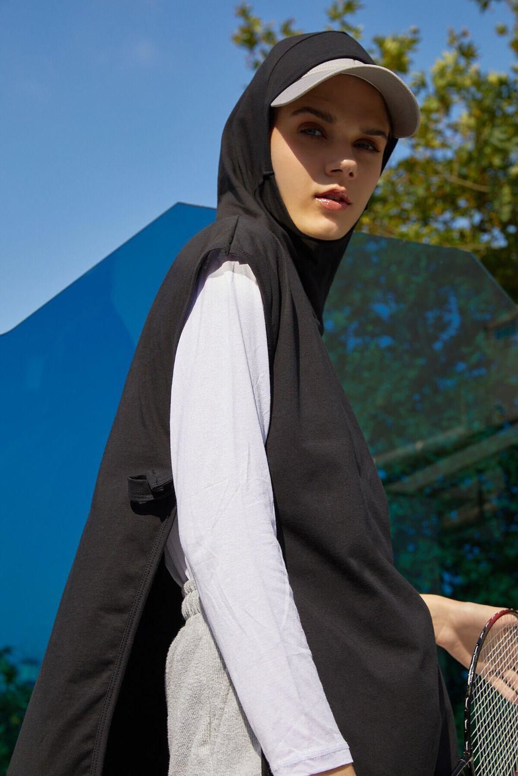 Hijab Sport Sweatshirt - Black