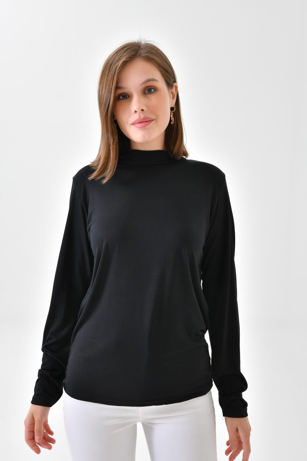 Black long shop sleeve blouse