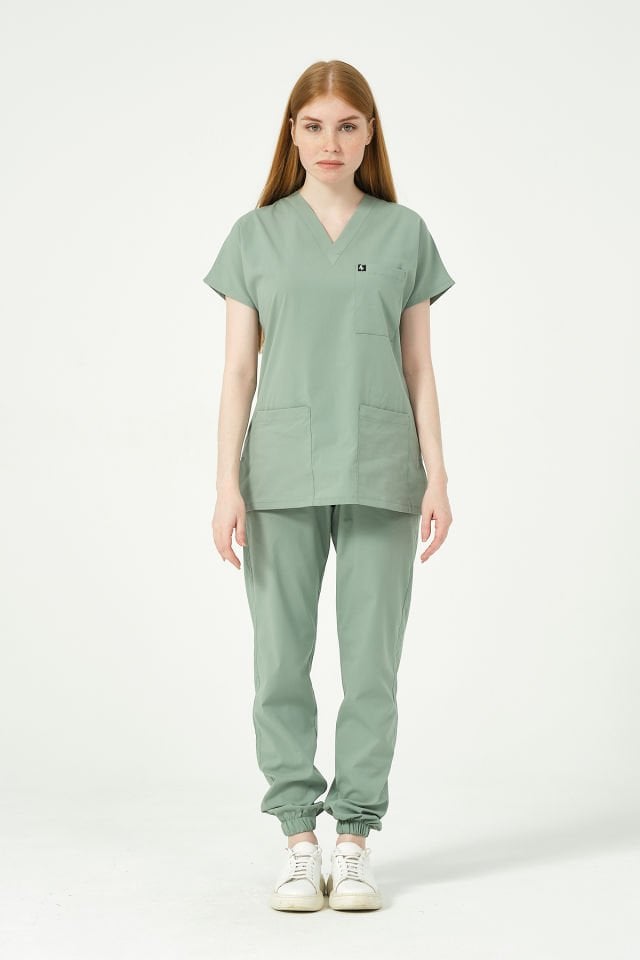 Çağla Yeşili Likralı Scrubs Jogger Paça Doktor Hemşire Forması Yarasa Kol Takım Unisex