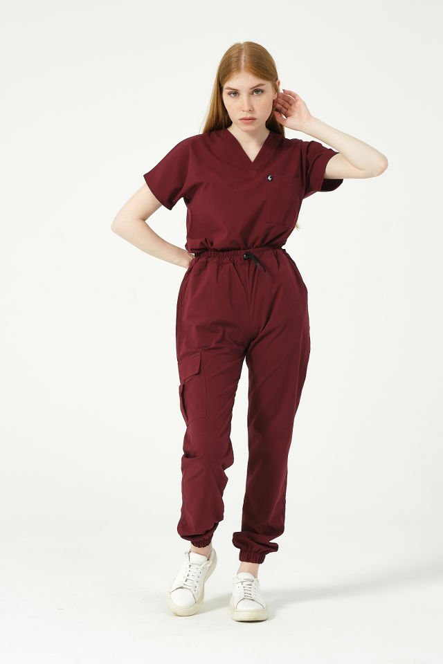 Bordo Likralı Scrubs Kargo Cep Jogger Paça Doktor Hemşire Forması Yarasa Kol Takım Unisex