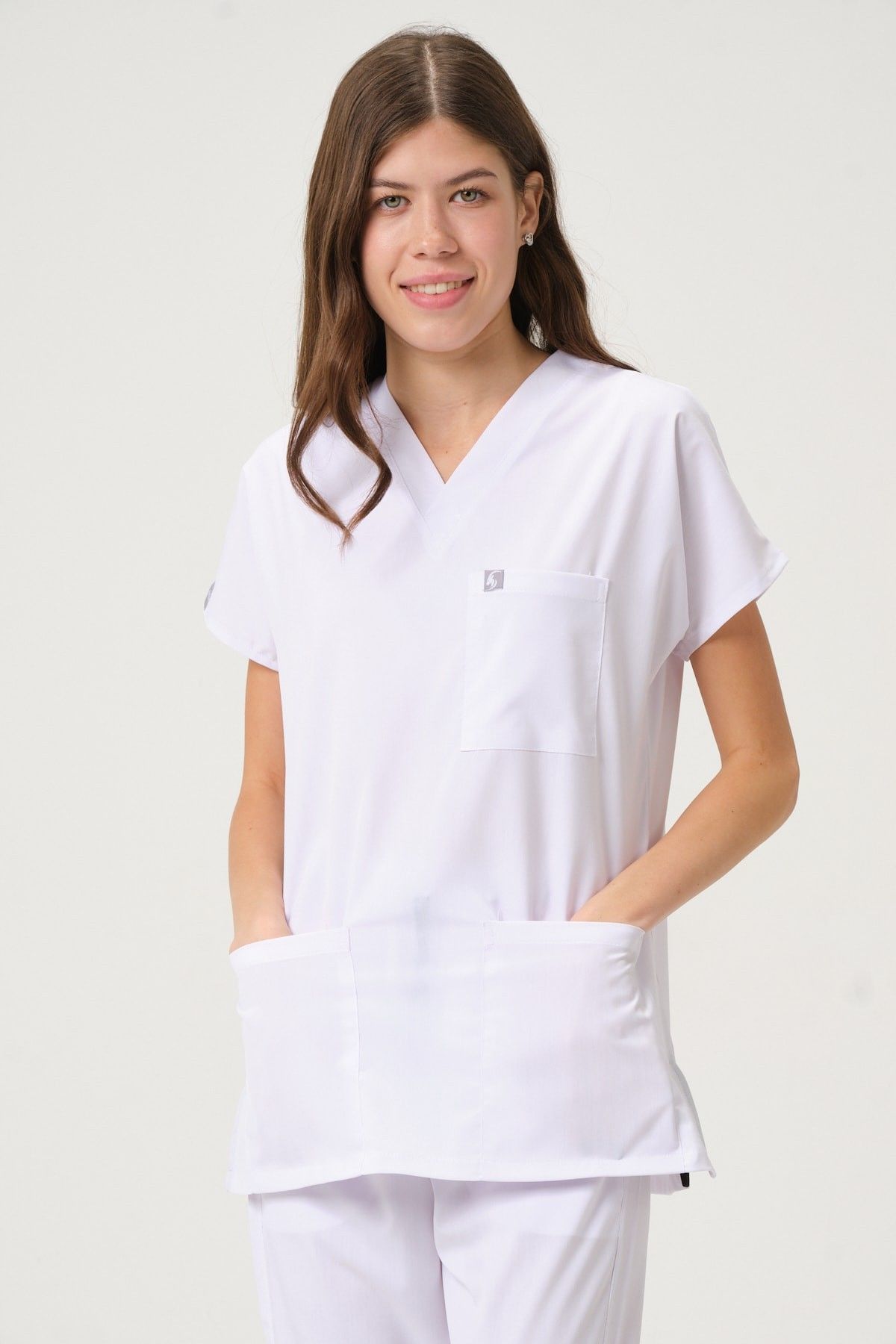 Beyaz Likralı Scrubs Doktor Hemşire Forması Yarasa Kol Takım Unisex
