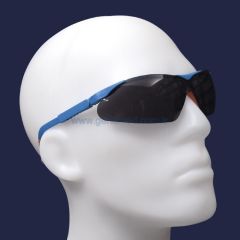 ISOLAB 080.40.011 gözlük - UV koruma - koyu lens    1 adet = 1 adet