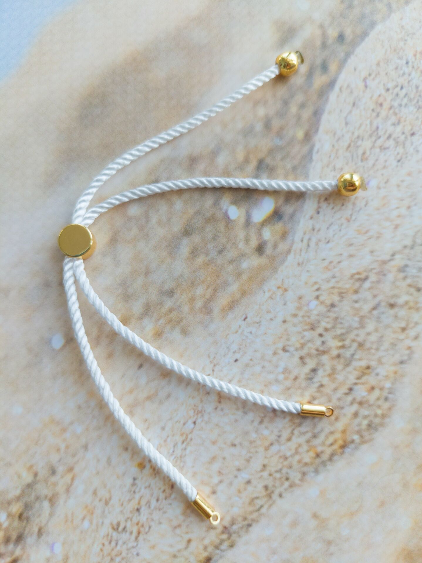 004 - Gold Uçlu Asansörlü Bileklik