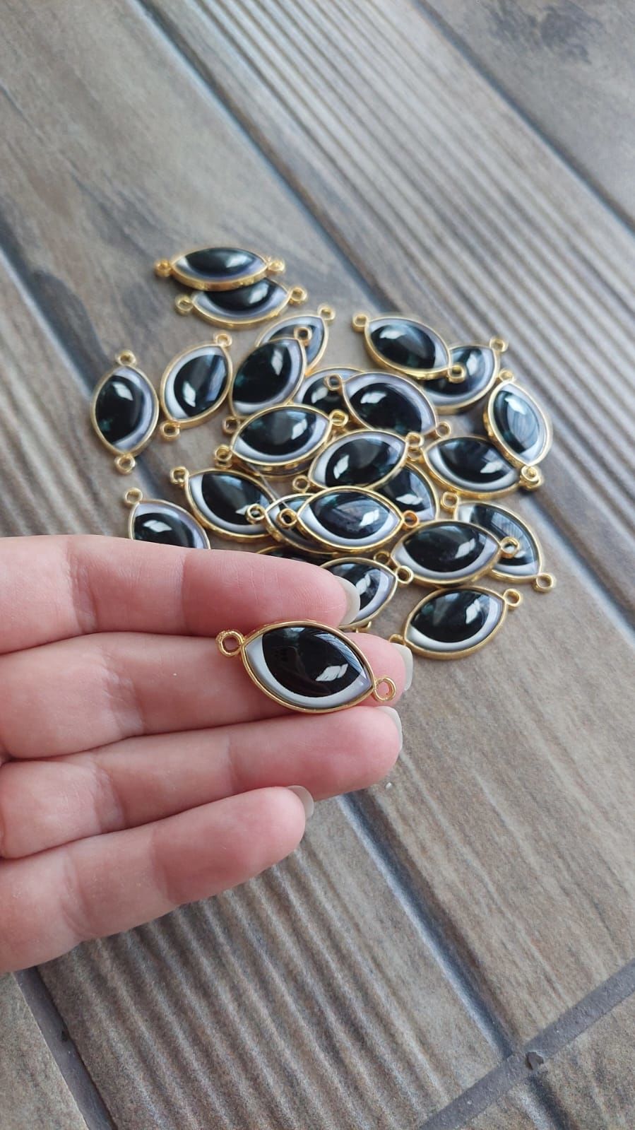 Çift Kulplu Göz Model Bileklik Ara Aparatı 010 (23 mm * 15 mm)