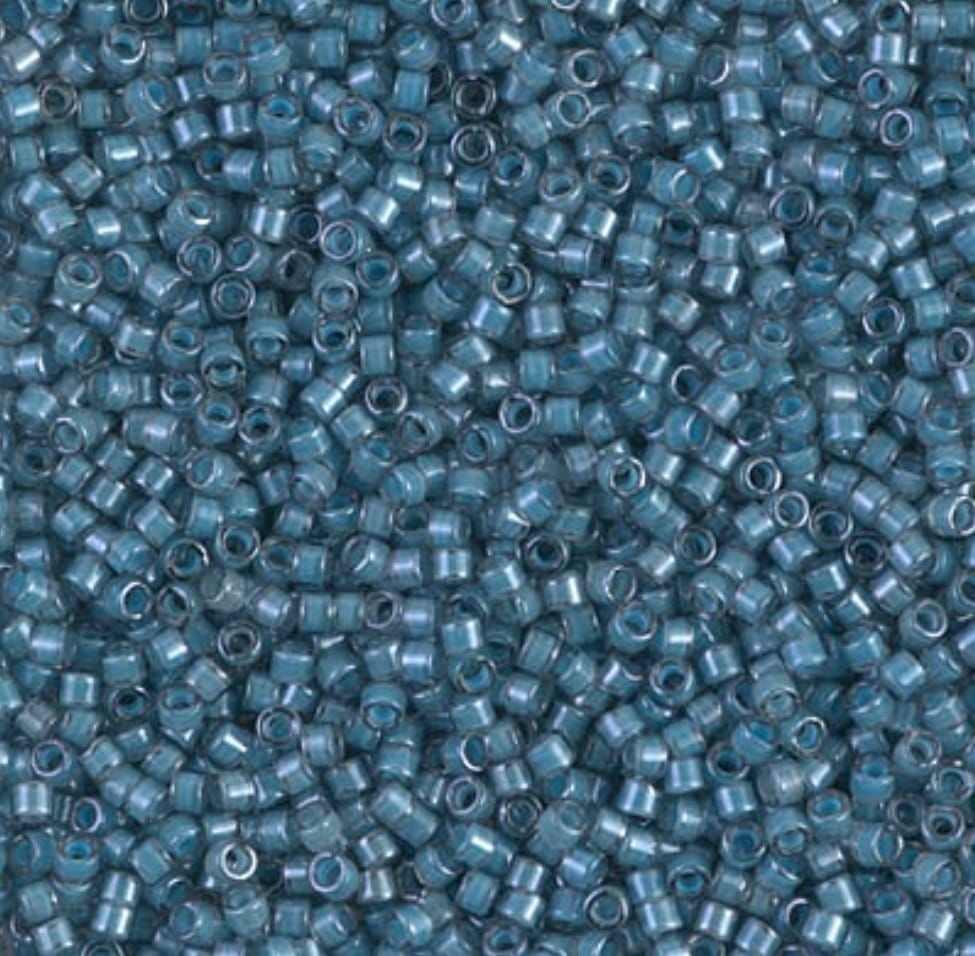 No:272 Miyuki Delica Boncuk DB-2054 (Parlak Alacakaranlık Mavi) 7.5 Gram (Kutu Hediyeli)