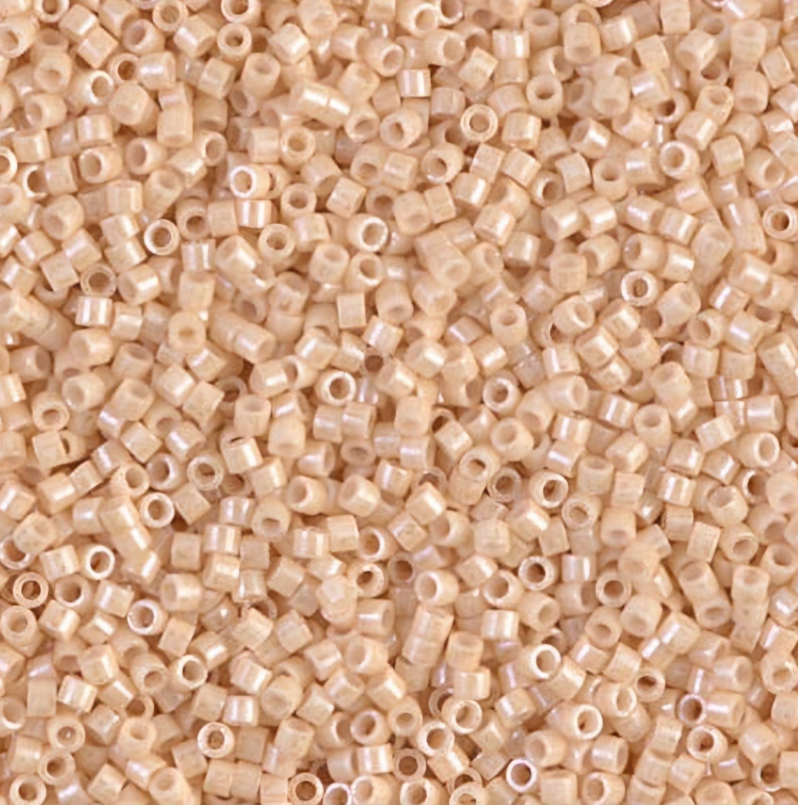 No:116 Miyuki Delica Boncuk DB-0204 (Antik Bej) 7.5 Gram (Kutu Hediyeli)