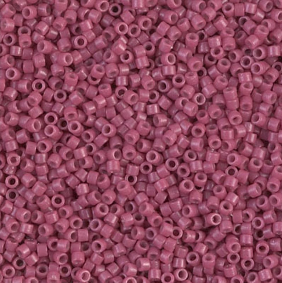 No:334 Miyuki Delica Boncuk DB-2118 (Duracoat Opak Koyu Pembe) 7.5 Gram (Kutu Hediyeli)