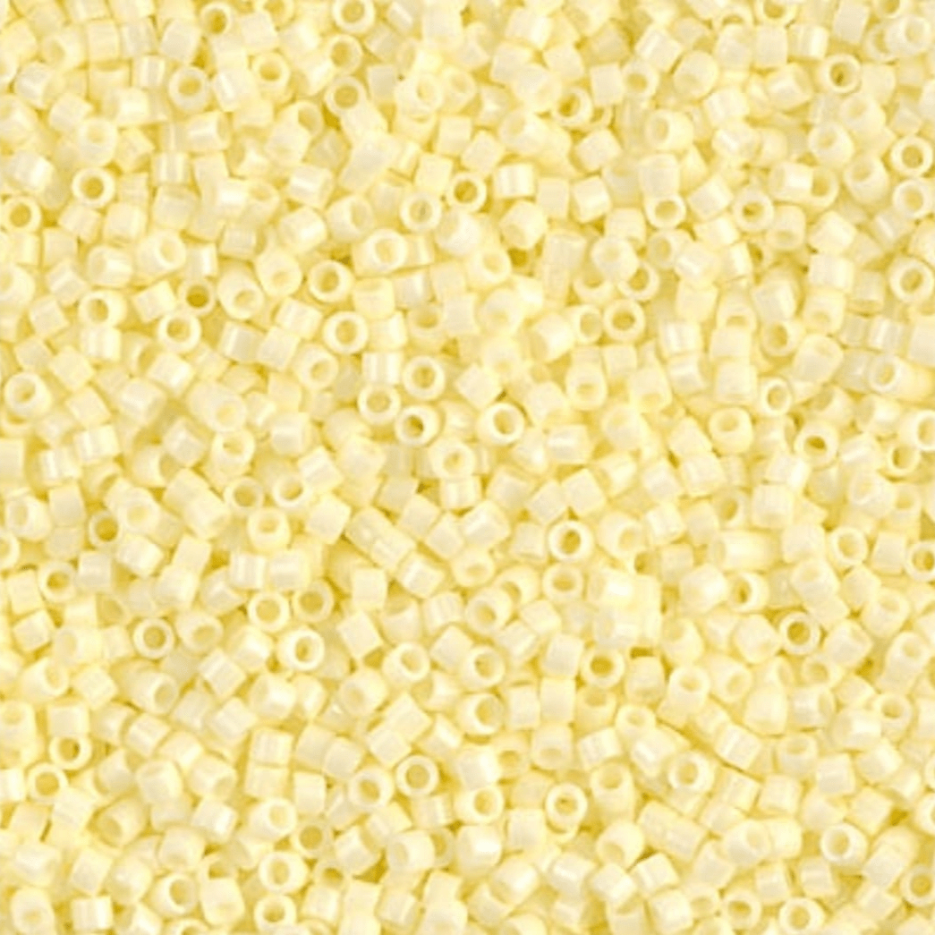 (5 gram) - No:386 Miyuki Delica Boncuk DB-1491 (Opak Açık Sarı)