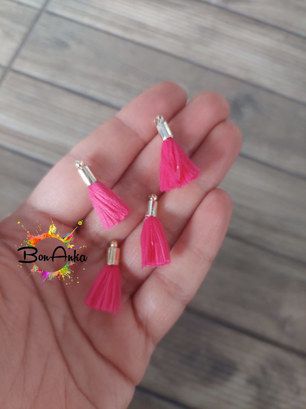 Pembe Püskül