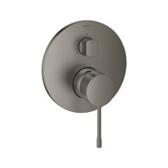 Grohe Essence Tek Kumandalı 3 Yönlü Banyo Bataryası 24092AL1