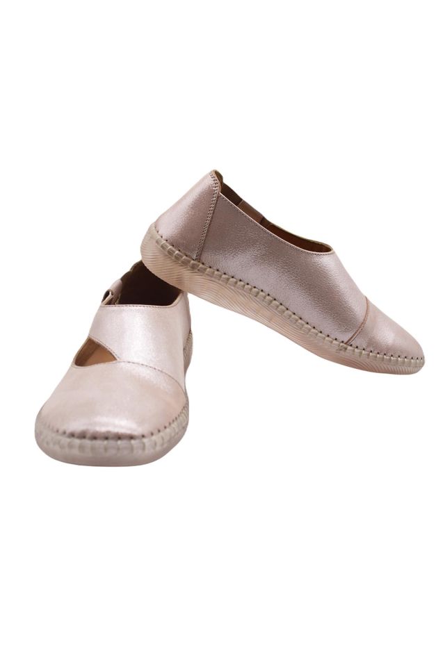 Burç Silikon Taban Comfort Yazlık Deri Bayan Ayakkabı