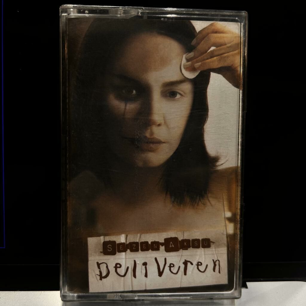 Sezen Aksu – Deliveren KASET