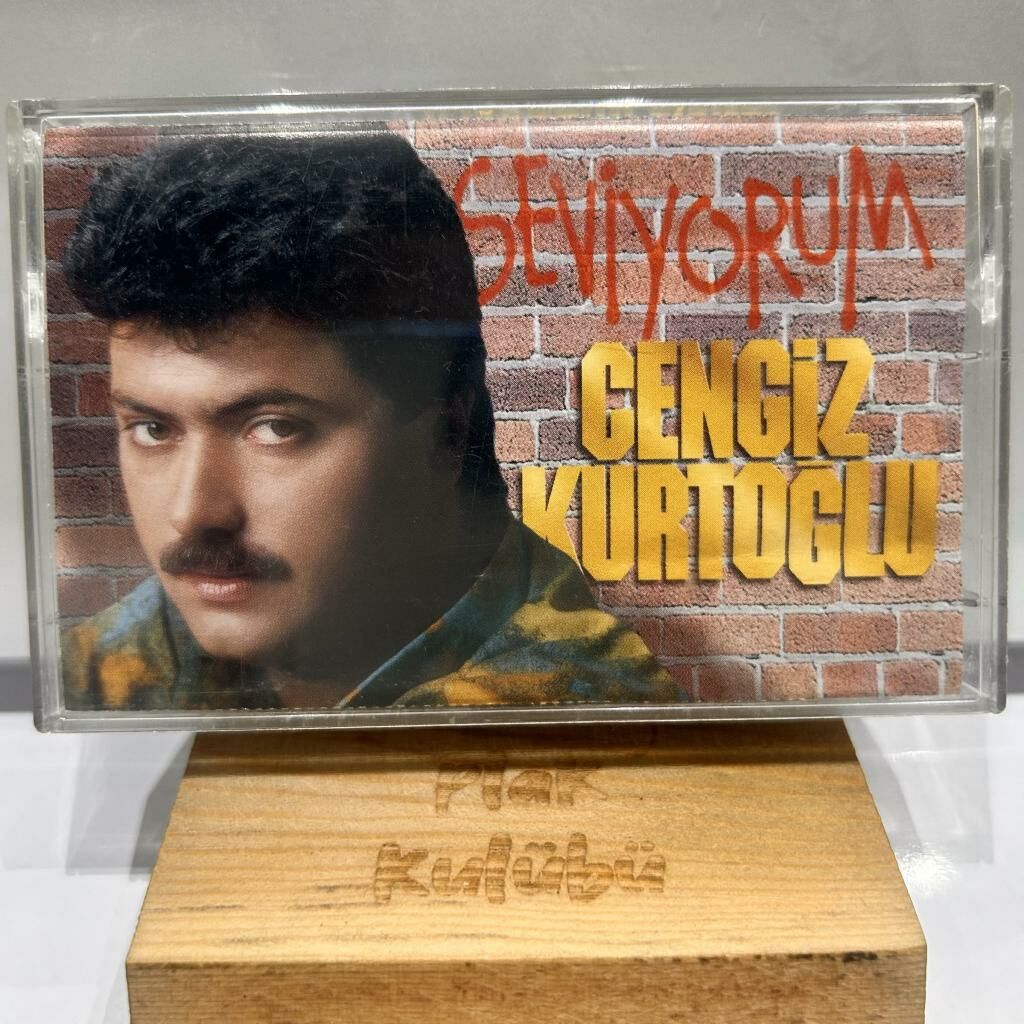 Cengiz Kurtoğlu ‎– Seviyorum KASET