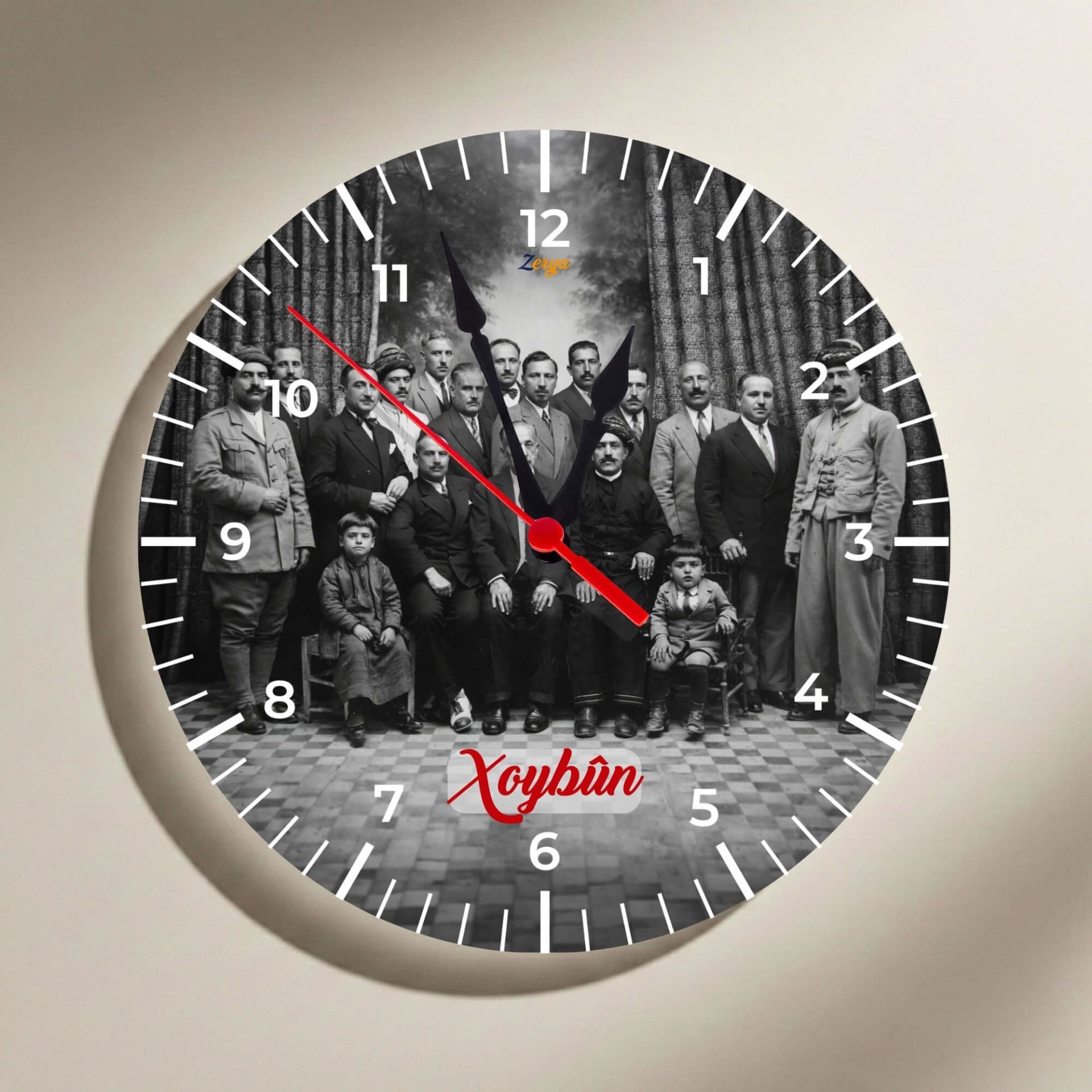 Xoybûn Hoybun Tasarımlı Duvar Saati