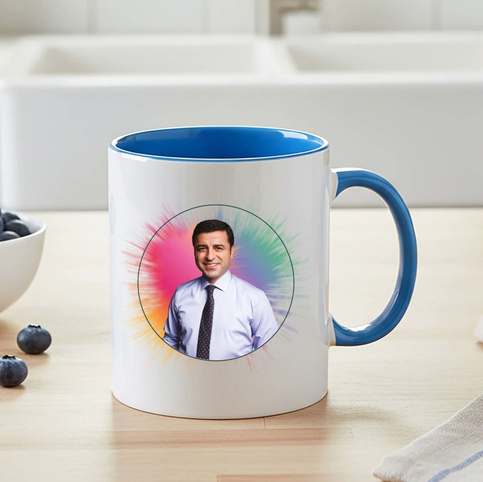 Selahattin Demirtaş Resimli Mavi Renkli Kupa Bardağı - Selahattin Demirtaş Mavi Klasik Kupa Bardak