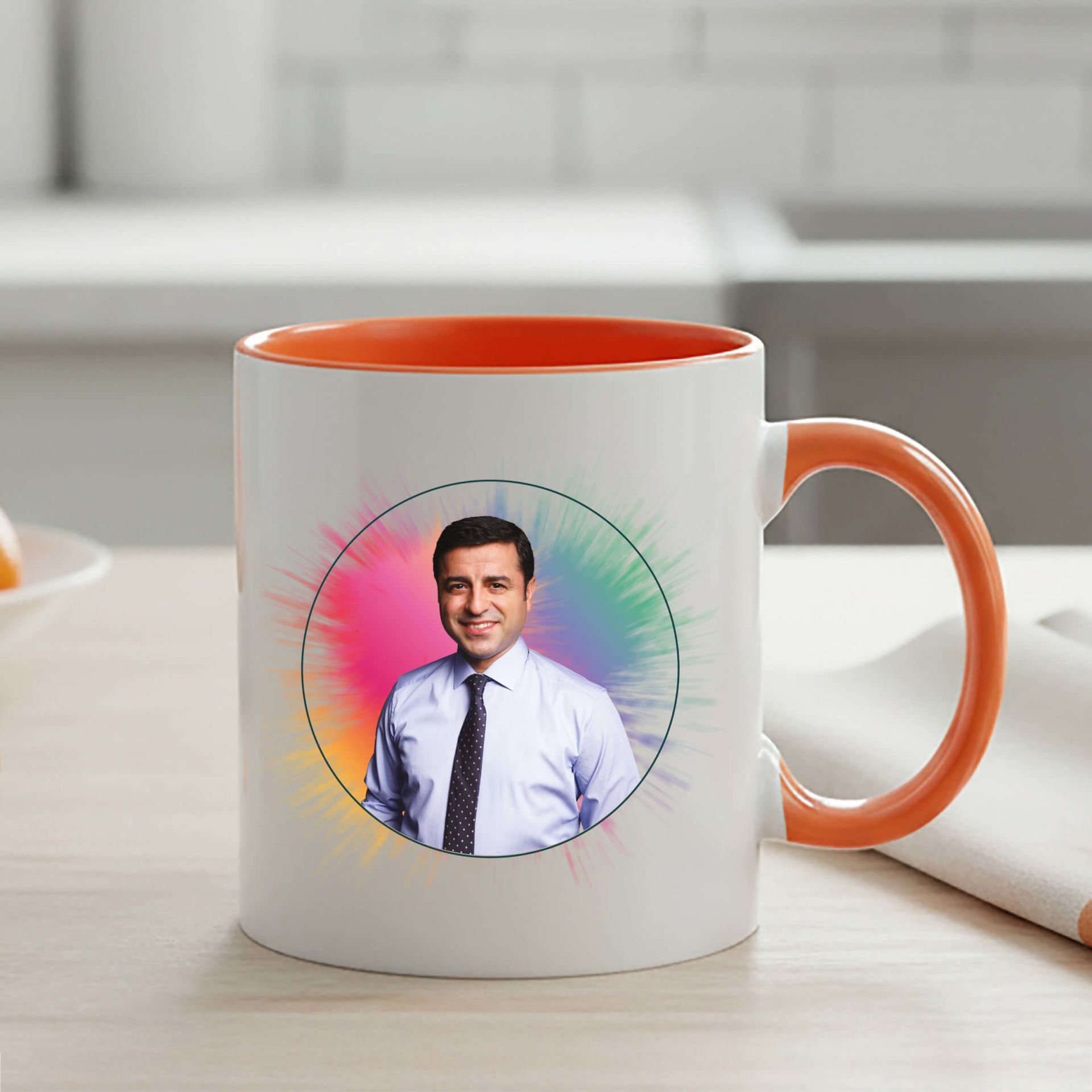 Selahattin Demirtaş Tasarımlı Turuncu Renkli Kupa Bardağı - Selahattin Demirtaş Turuncu Klasik Kupa Bardak