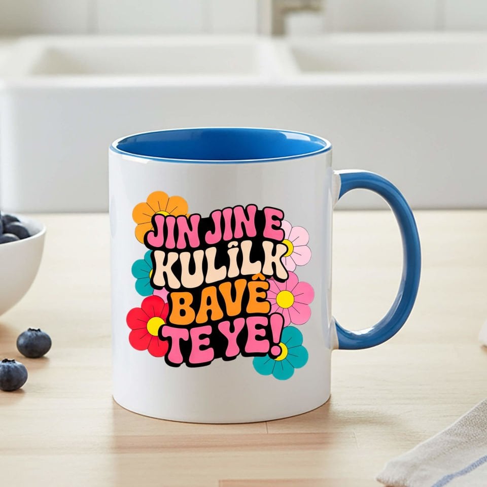 Jin Jin e Kulîlk Bavê Te Ye Klasik Mavi Renk Porselen Kupa Bardak