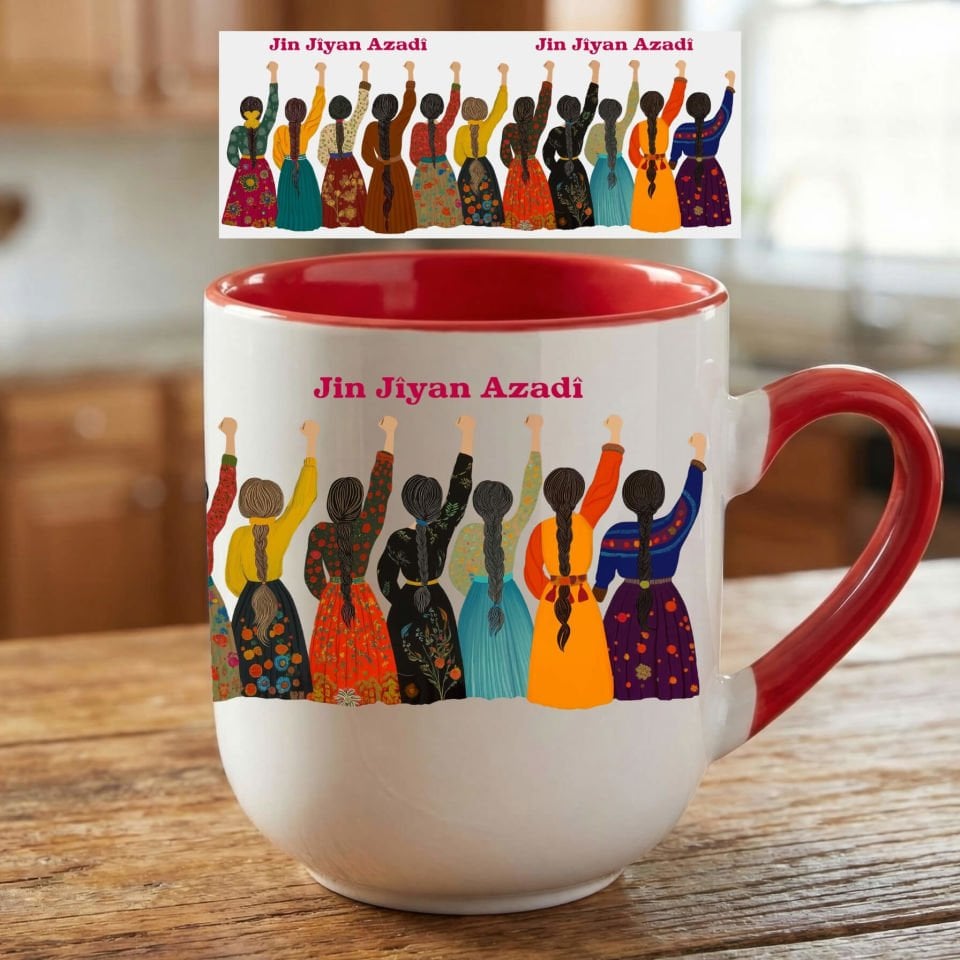 Jin Jiyan Azadi Tasarımlı Yöresel Desenli Elite Oval Kırmızı Renk Porselen Kupa Bardak