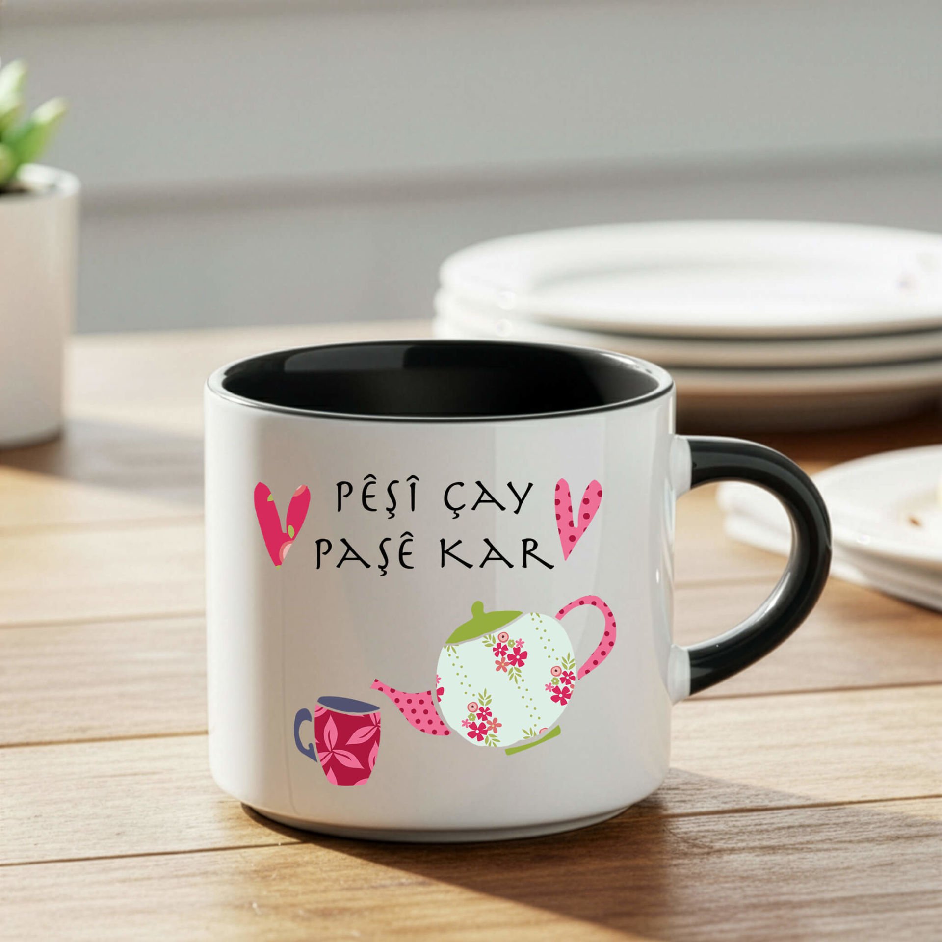 Kürtçe Pêşî Çay Paşê Kar Yazılı Siyah Renkli Nescafe Kupa Bardağı - Pêşî Çay Paşê Kar Nescafe Kupası