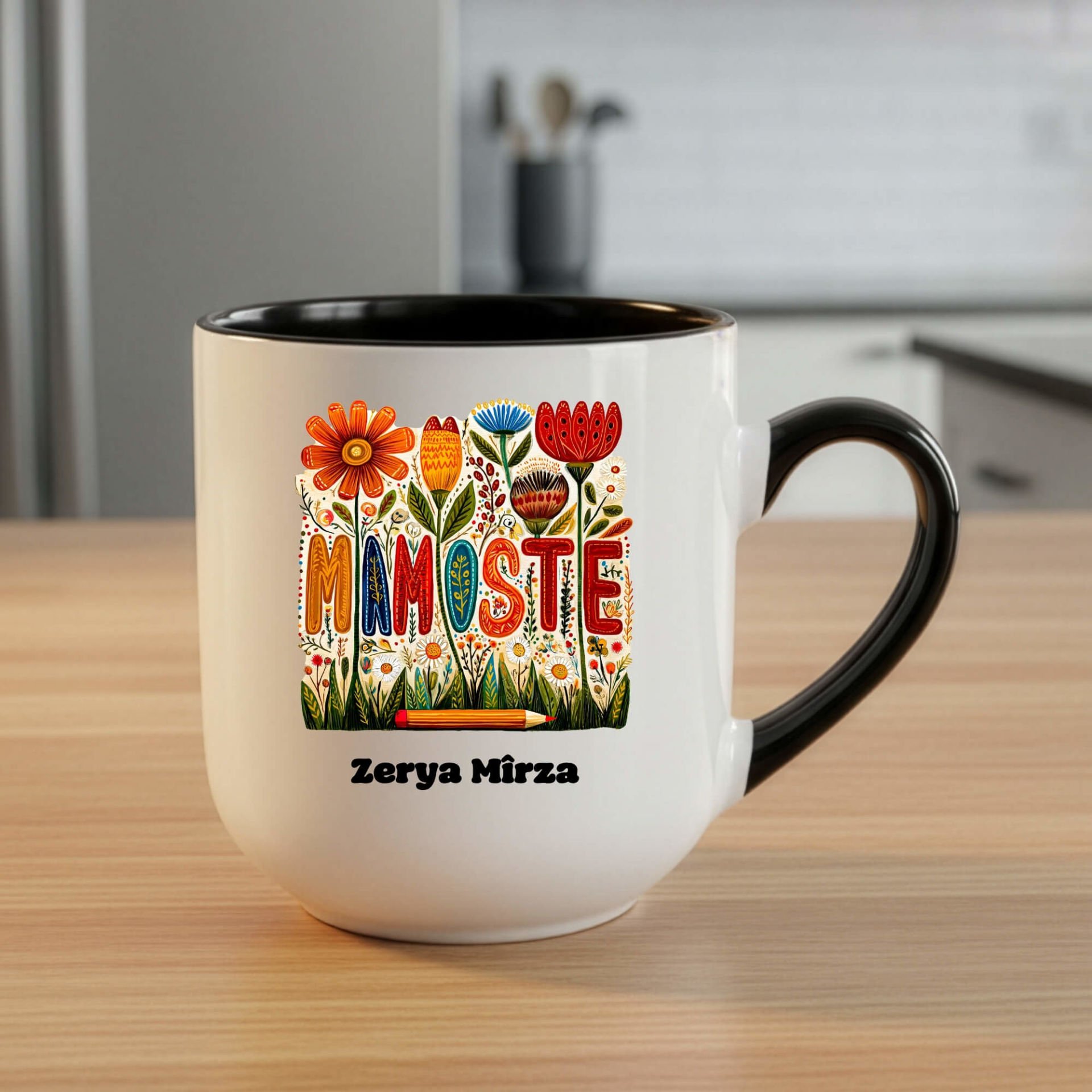 İsme Özel Kürtçe Öğretmenler Günü Mamoste Siyah Renkli ve Çiçekli Elite Kupa Bardağı Kupası