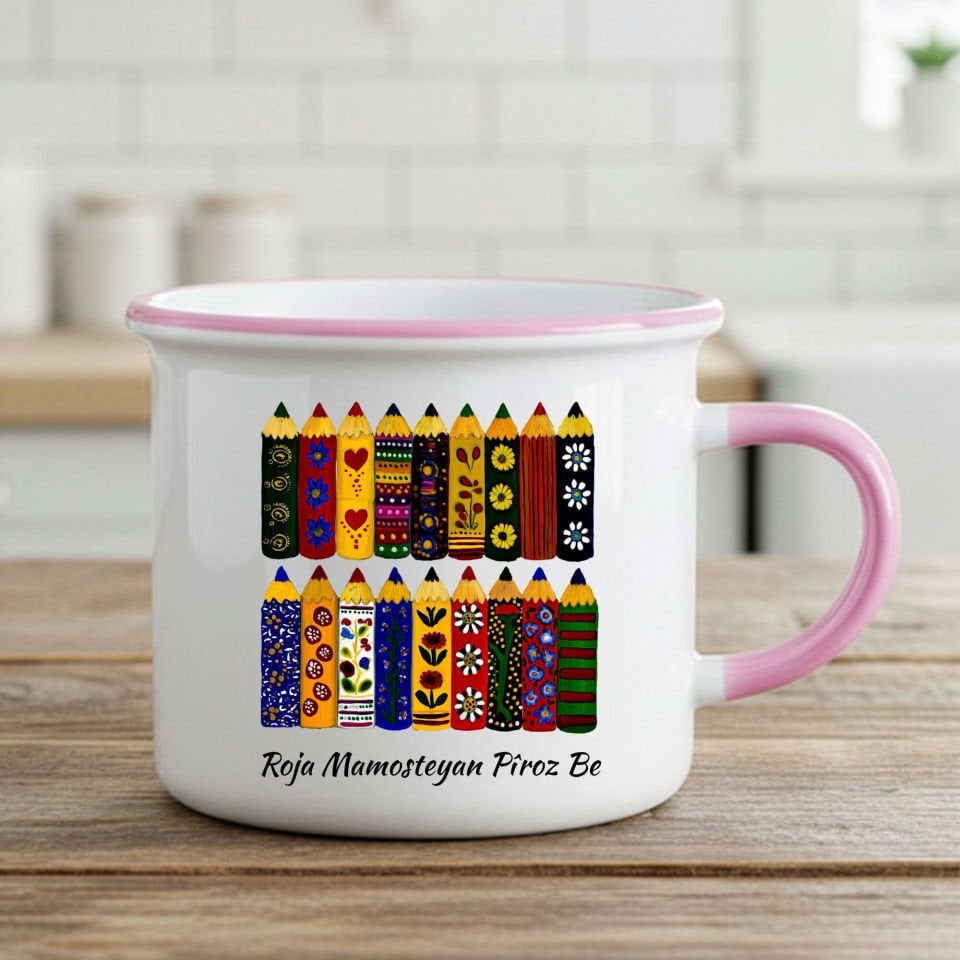 Kürtçe Öğretmenler Günü Mamoste Pembe Renkli Enamel Kupa Bardağı - Roja Mamosteyan Piroz Be Kupası