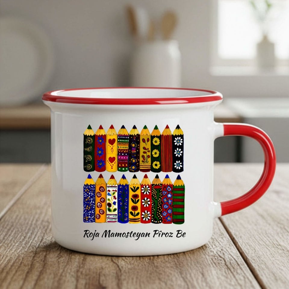 Kürtçe Öğretmenler Günü Mamoste Kırmızı Renkli Enamel Kupa Bardağı - Roja Mamosteyan Piroz Be Kupası