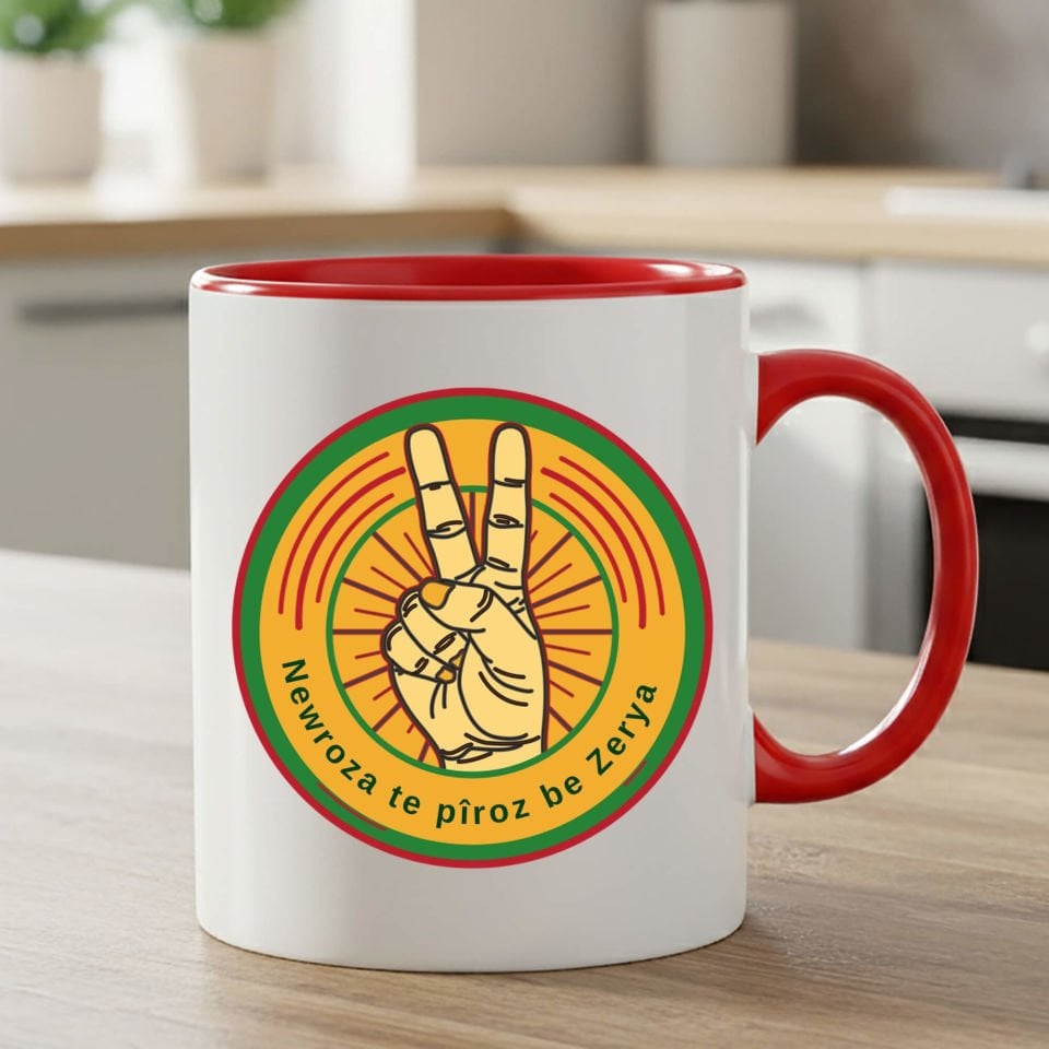 İsme Özel Newroz Piroz Be Zafer İşareti Tasarımlı Kırmızı Klasik Kupa Bardağı