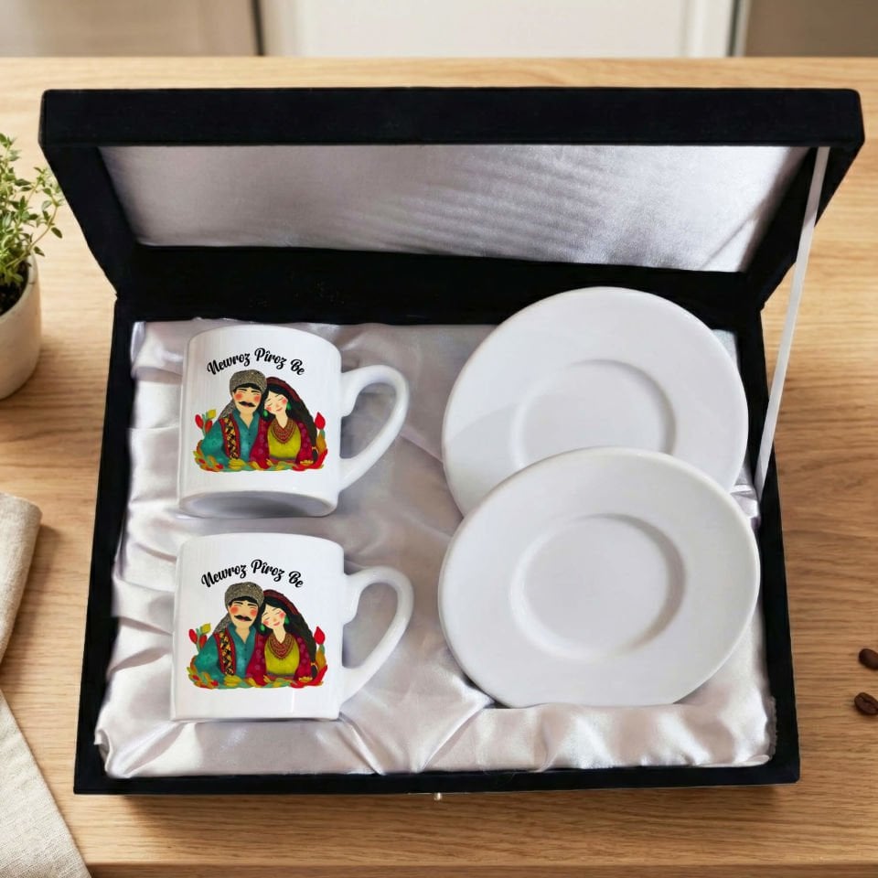 Newroz Piroz Be Gülümseyen Mem u Zin Tasarımlı Siyah Renkli Kutulu 2 li Porselen Kahve Fincan Seti