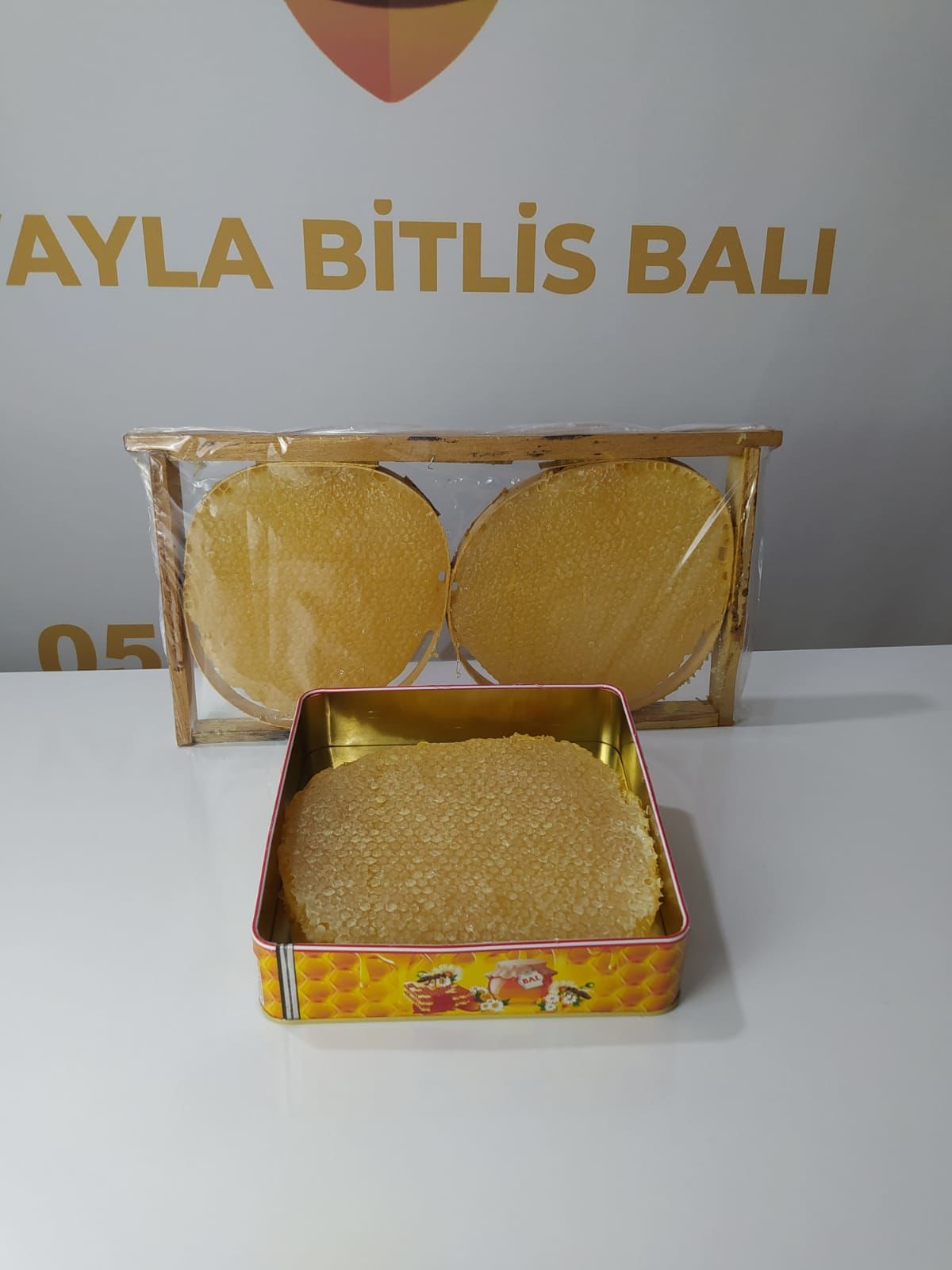 Bitlis Yayla Kasnak Çiçek Balı (1 kilo)