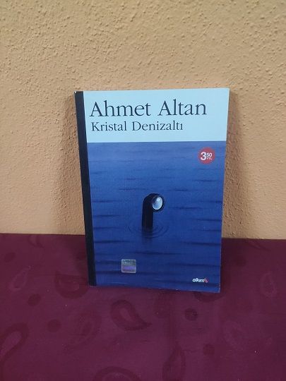 Kristal Denizaltı