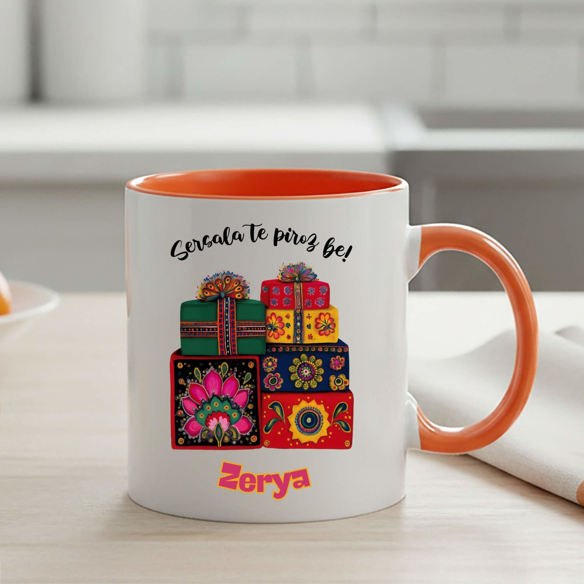 İsme Özel Kürtçe Yılbaşı Kutlamalı Klasik Turuncu Kupa Bardağı - Kişiye Özel Sersala Te Pîroz Be Yazılı Klasik Turuncu Renk Kupa Bardak