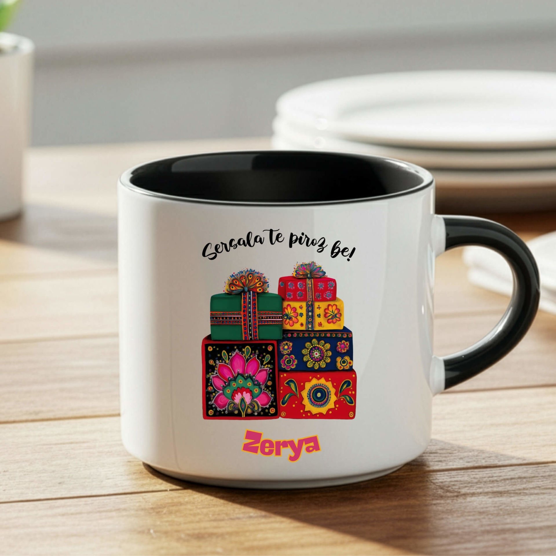 İsme Özel Kürtçe Yılbaşı Kutlamalı Siyah Nescafe Kupa Bardağı - Kürtçe Sersala Te Pîroz Be Kişiye Özel Nescafe Siyah Renk Kupa Bardak