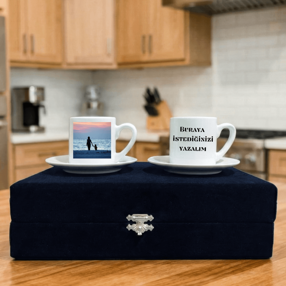 Kişiye Özel Foto bastırmalı ve Notlu Siyah Renkli Kutulu 2 li Porselen Kahve Fincan Seti