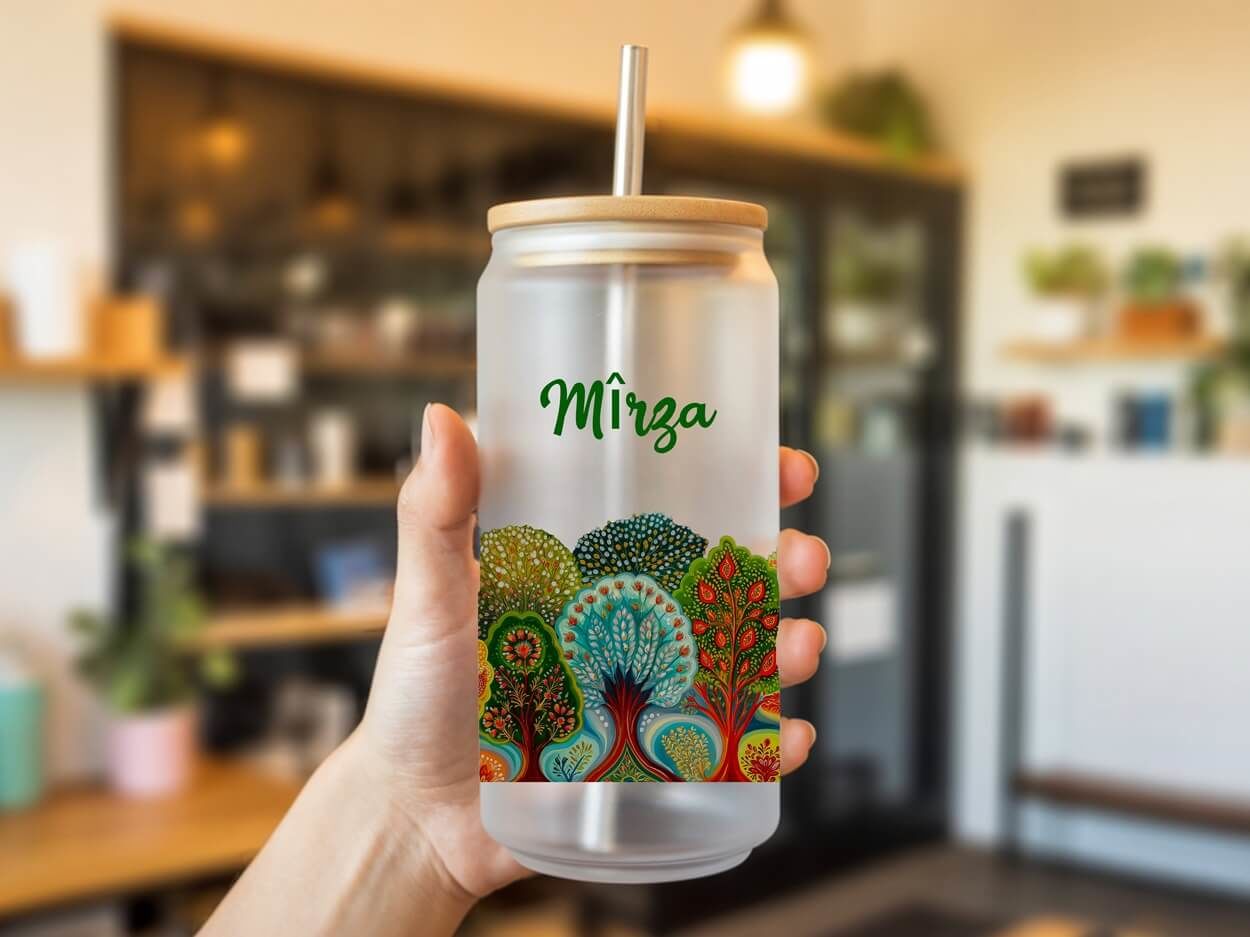 İsme Özel Ağaçlı Pipetli Su Süt Meyve Suyu Cam Suluk - Ağaç Tasarımlı Suluk (600 ml)