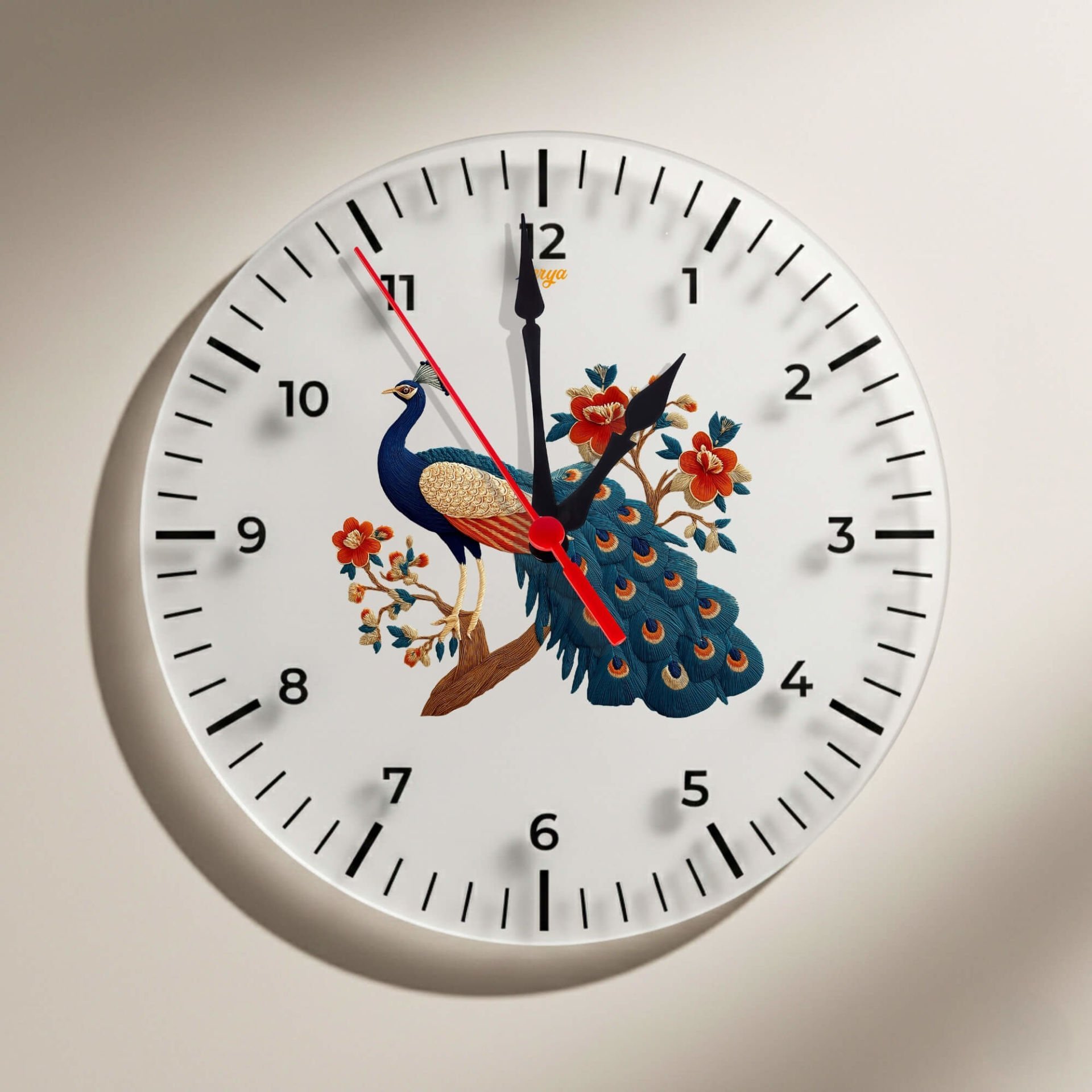 Melekê Tawis Tasarımlı Duvar Saati - Tavus Kuşu Motifli Saat