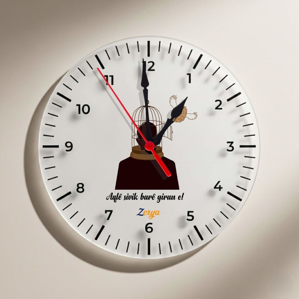 Kürtçe Aqlê Sivik Barê Giran e Yazılı Duvar Saati