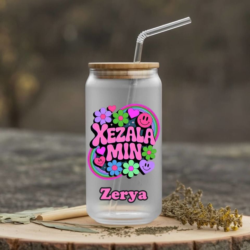 İsme Özel Kürtçe Xezala Min Tasarımlı Pipetli Su Süt Meyve Suyu Cam Suluk - Xezala Min Suluk (600 ml)