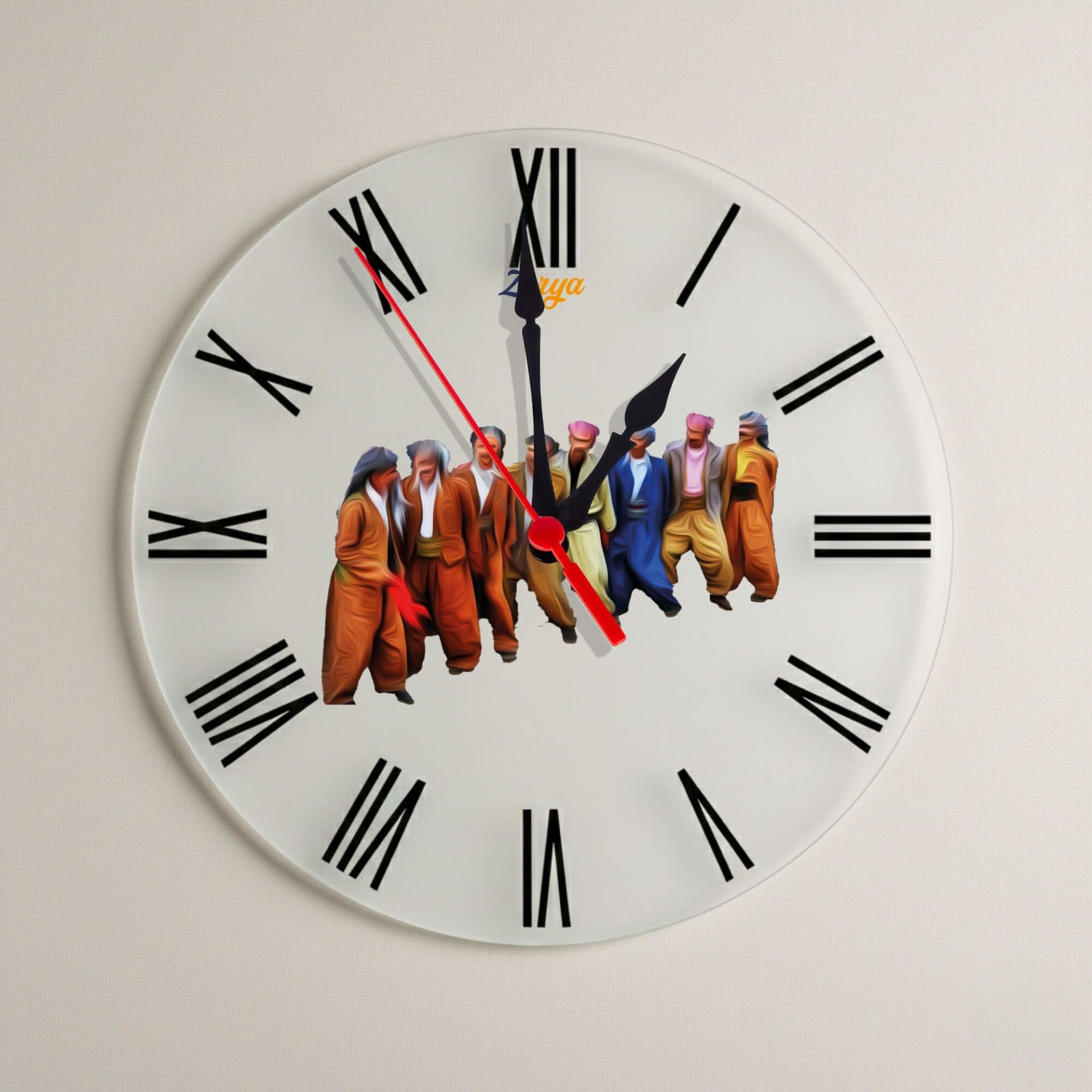 Halay Çeken Kürt Erkekleri Tasarımlı Roma Rakamlı Duvar Saati