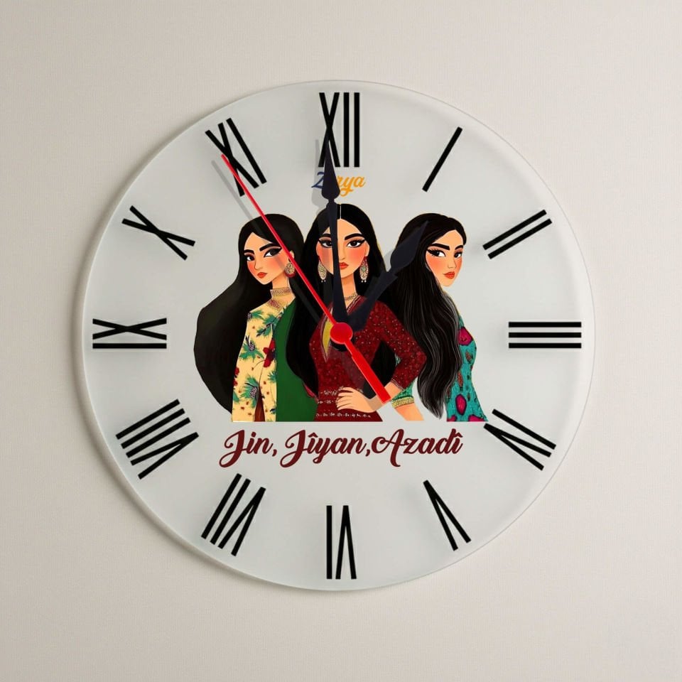 Jin Jiyan Azadi Kadın Motifli Roma Rakamlı Duvar Saati