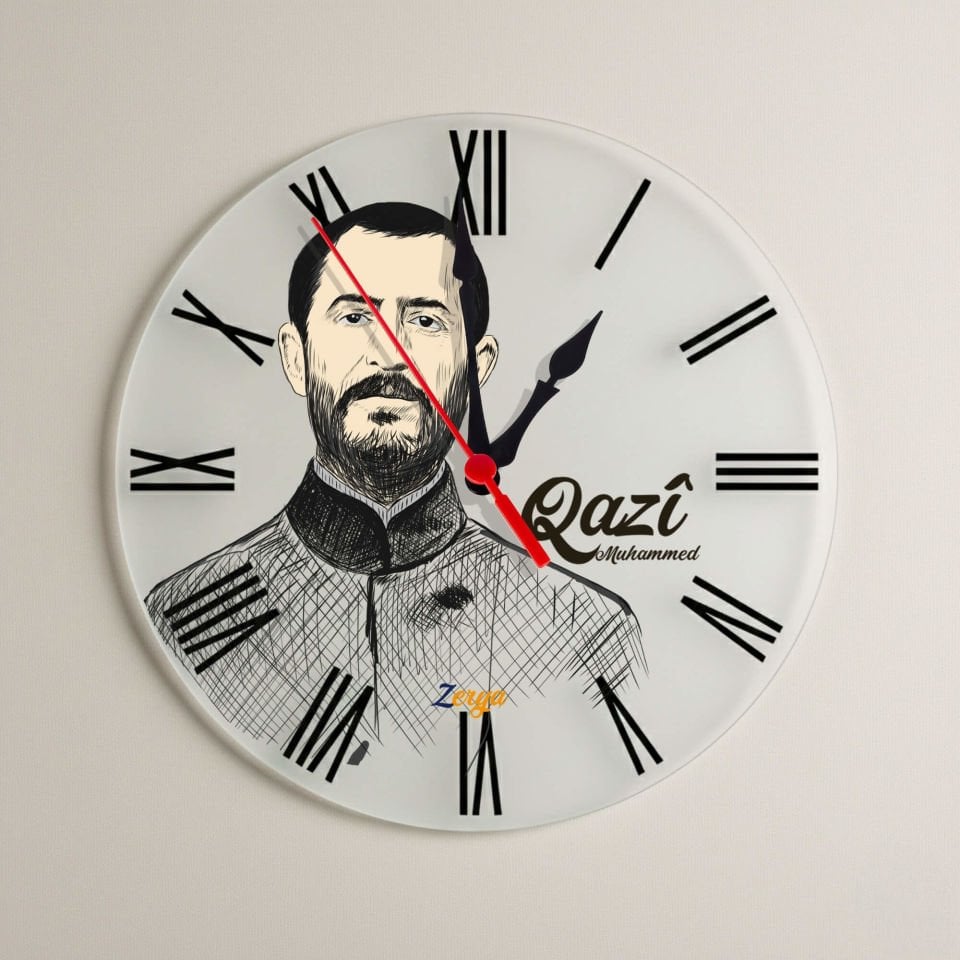 Qazi Muhammed Tasarımlı Beyaz Renk Roma Rakamlı Duvar Saati