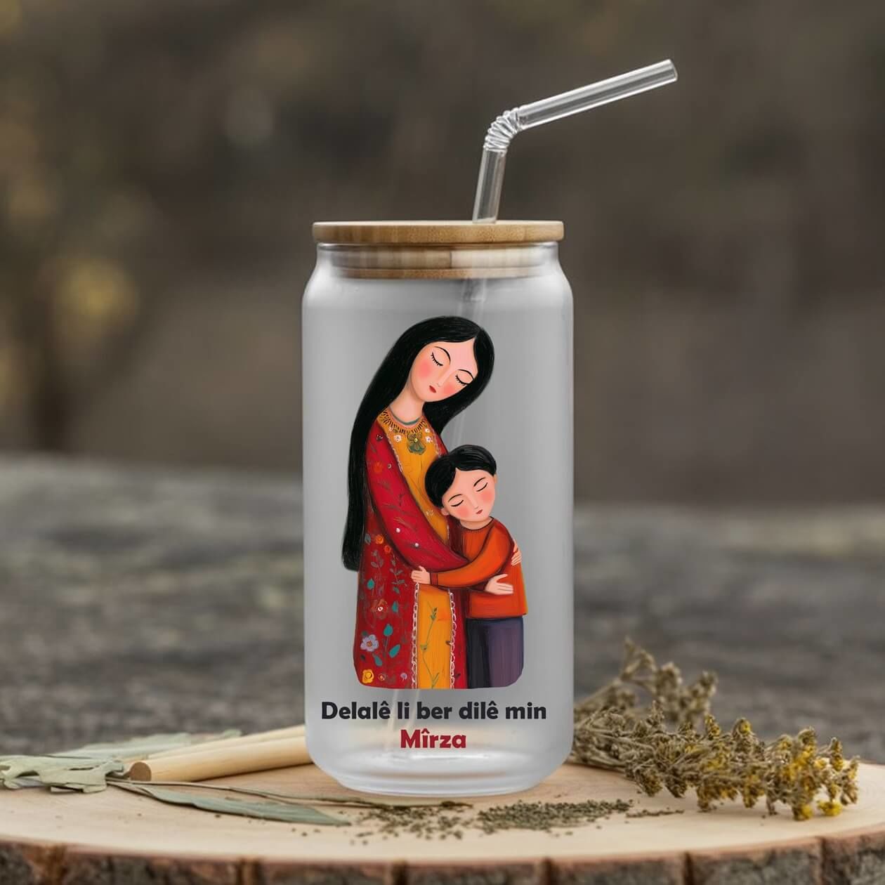 İsme Özel Çocuklar İçin Kürtçe Pipetli Su Süt Meyve Suyu Cam Suluk - Delalê Li Ber Dilê Min Suluk (600 ml)