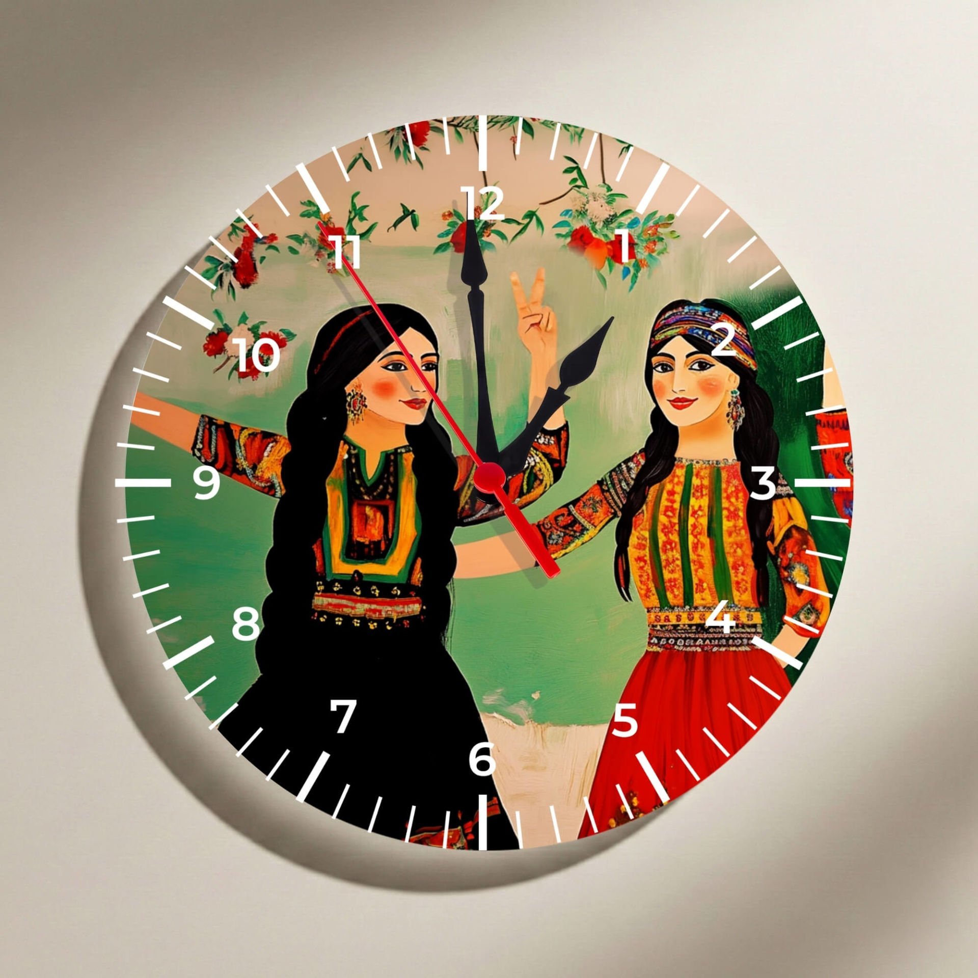 Jin Jiyan Azadi Yöresel Kadın Tasarımlı Duvar Saati