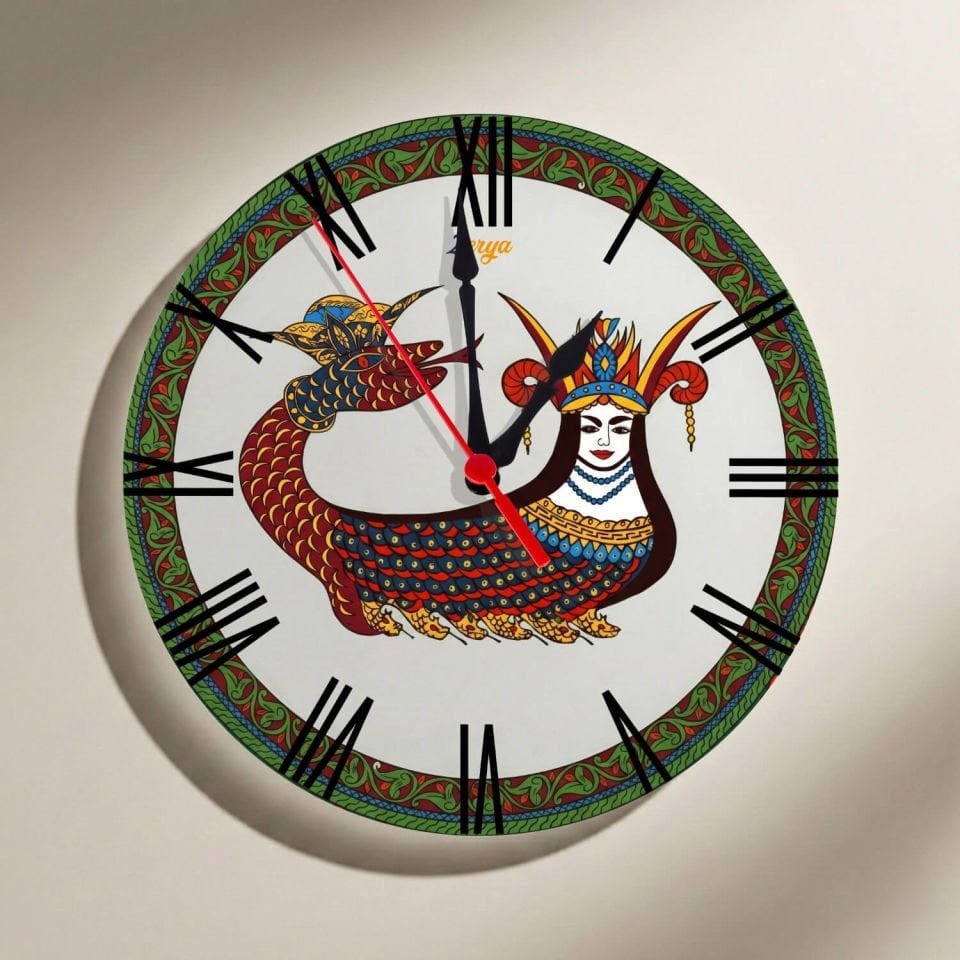 Orjinal Şahmaran Tasarımlı Duvar Saati - Orjinal Roma Rakamlı Şahmeran Saat